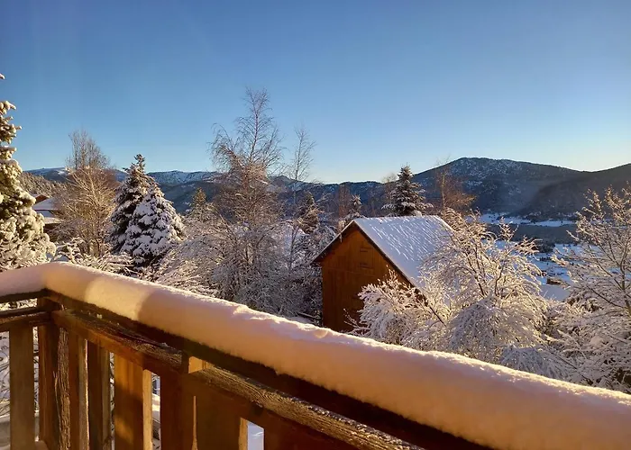 Le Perce-neige * Les Angles (Pyrenees-Orientales)